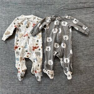 Carter’s woodland footie pajamas, 6m